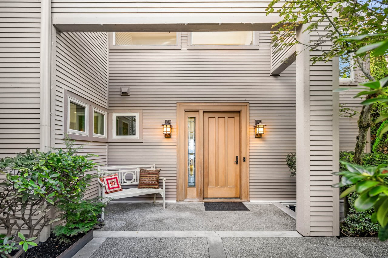 10245 Marine View Drive SW