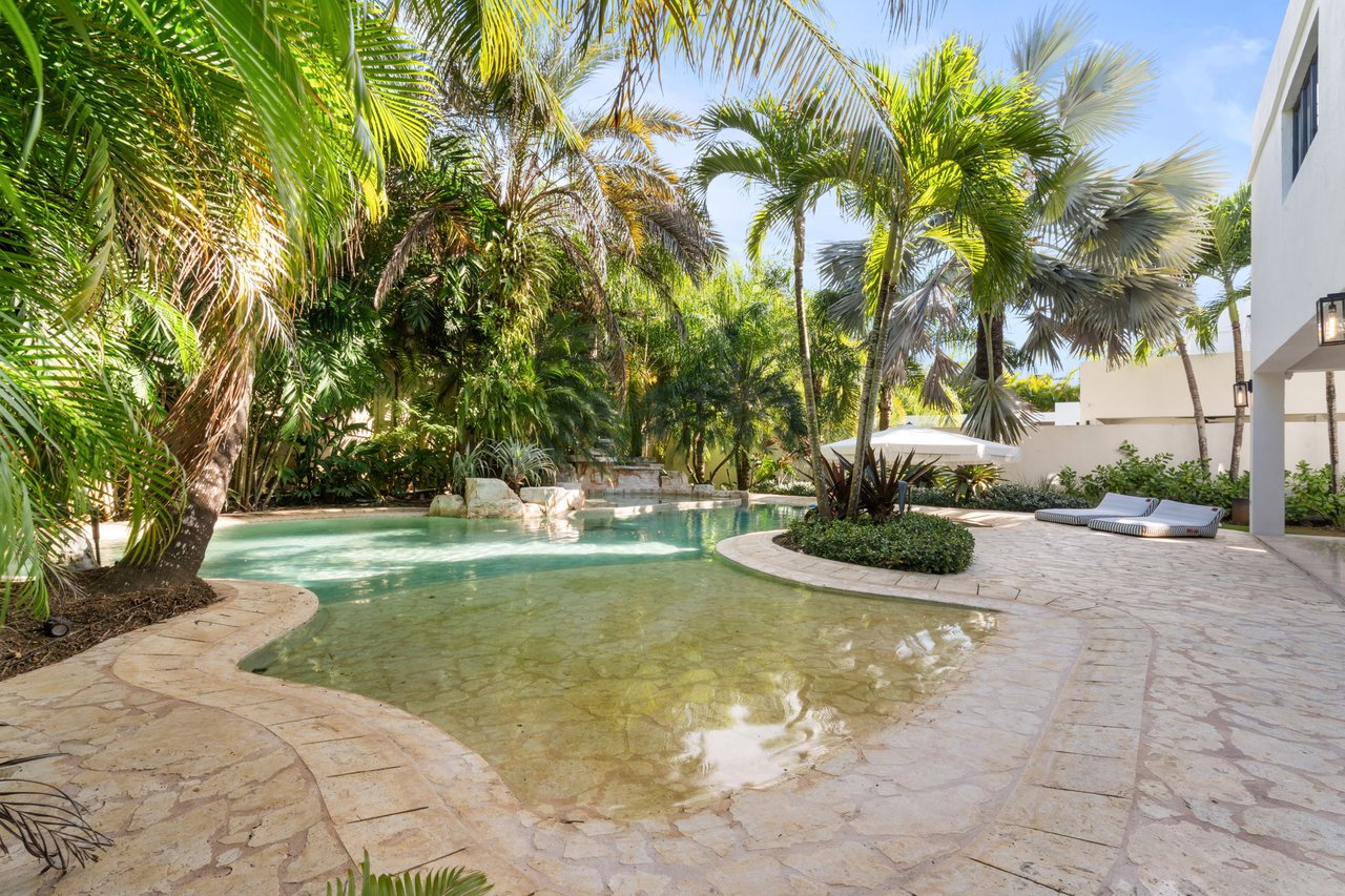 285 Dorado Beach East