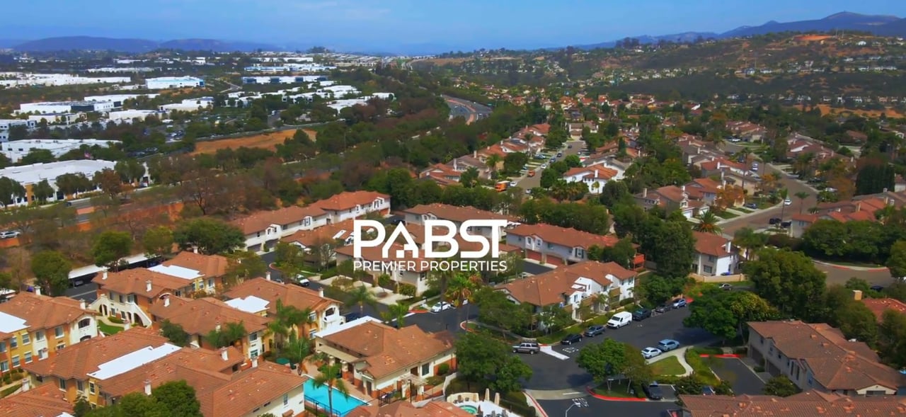 6015 Paseo Salinero, Carlsbad, CA 92009
