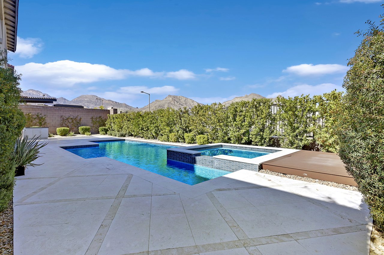 12070 Granite Canyon