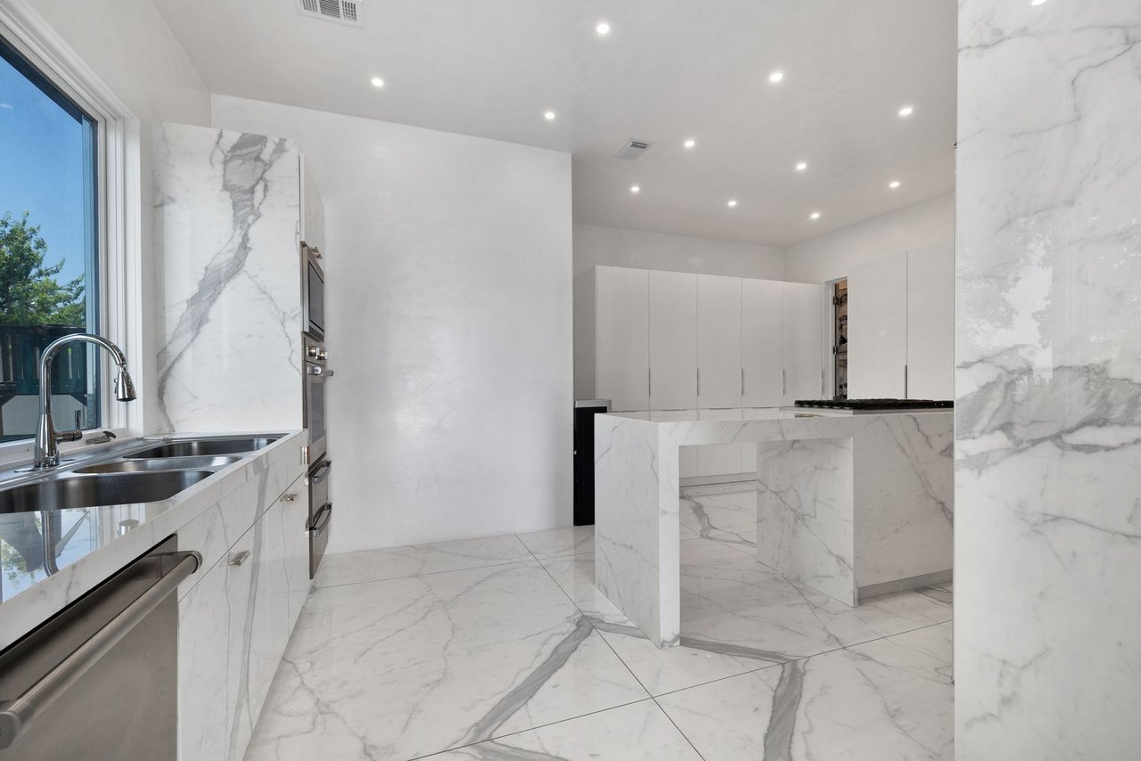 The River Garden Crown Jewel Estate