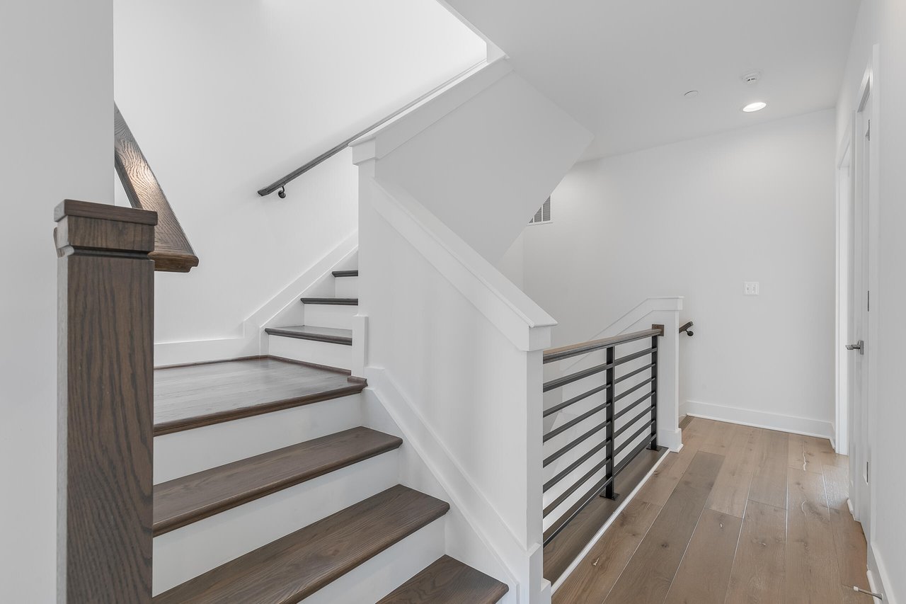 8201 River Rd, Bethesda, MD 20817
