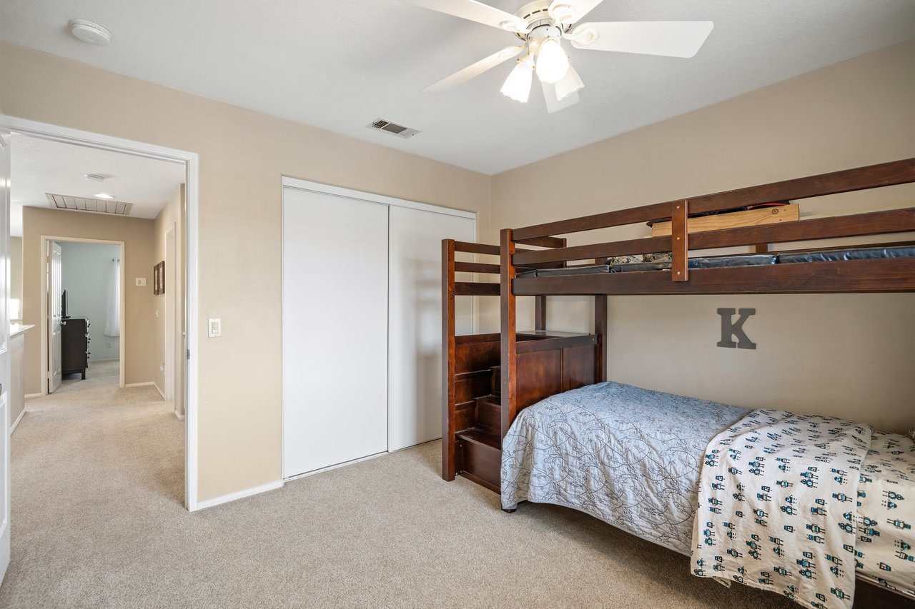 32402 Magenta Ct