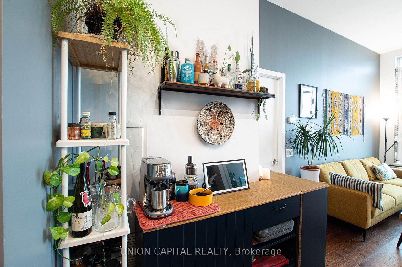 HUMBER BAY PENTHOUSE 