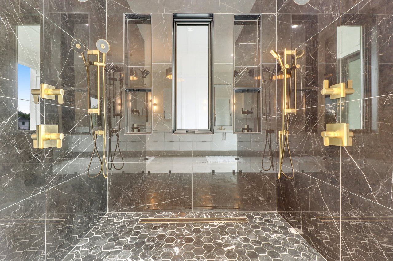 	  	1138 Basil Rd, Mclean, VA 22101