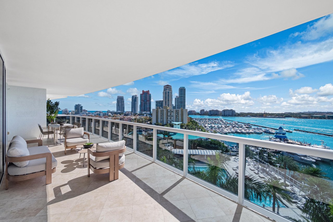 Murano Grande Apt 1106 Jeff Miller Group