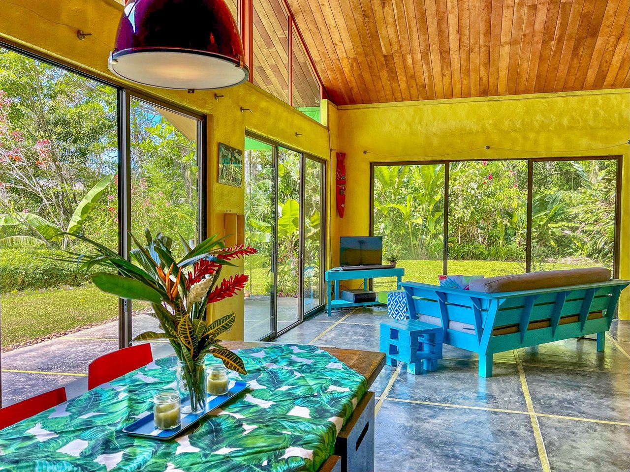 2.35 ACRES- 2 Bedroom Colorful Jungle Home With Ocean Views, Privacy, Room To Build More, Only 10 Min To Dominical!!!