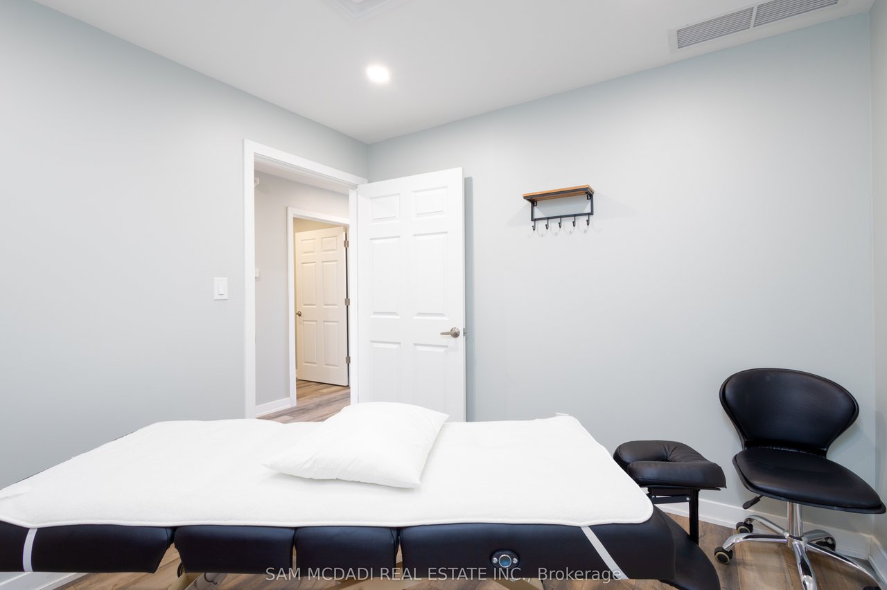 3466 Mavis Rd, #4