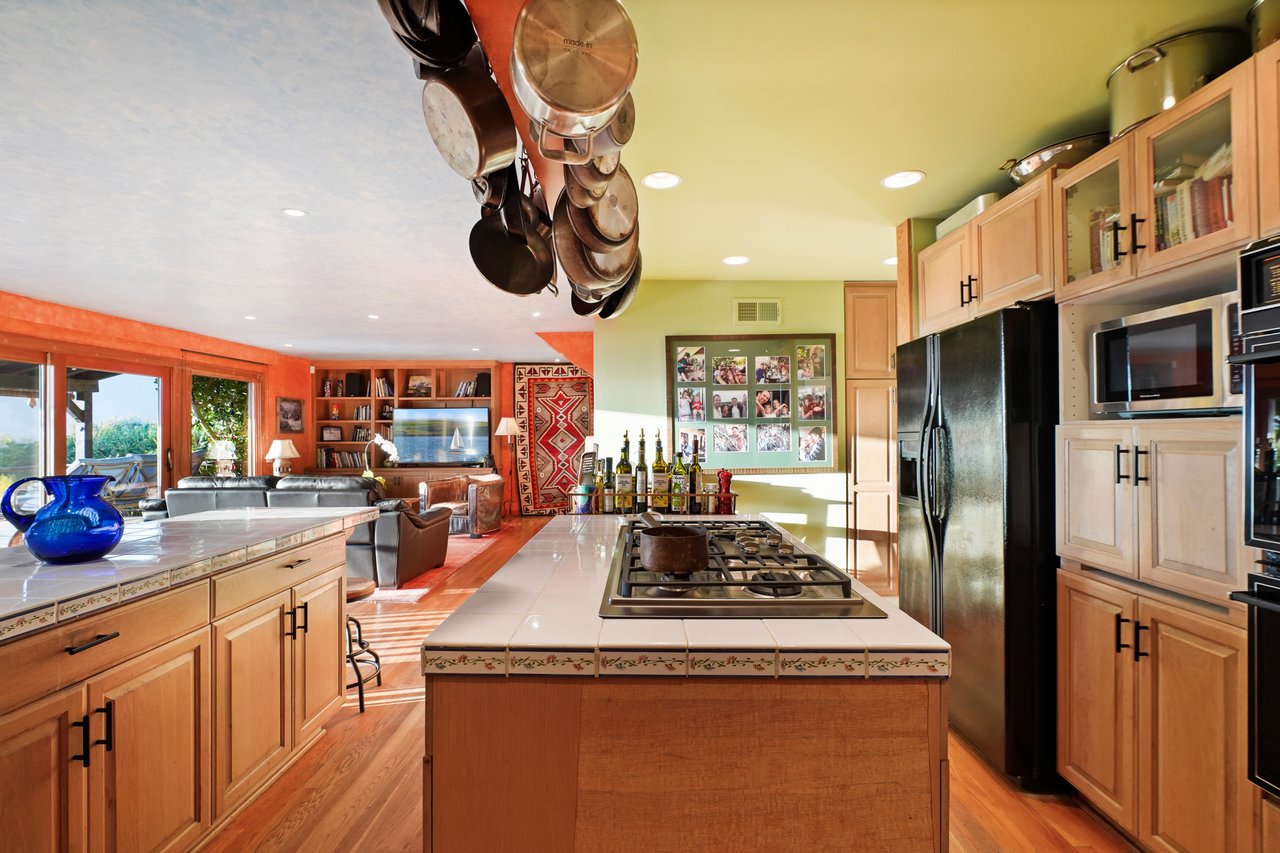 6333 Gayton Place, Malibu