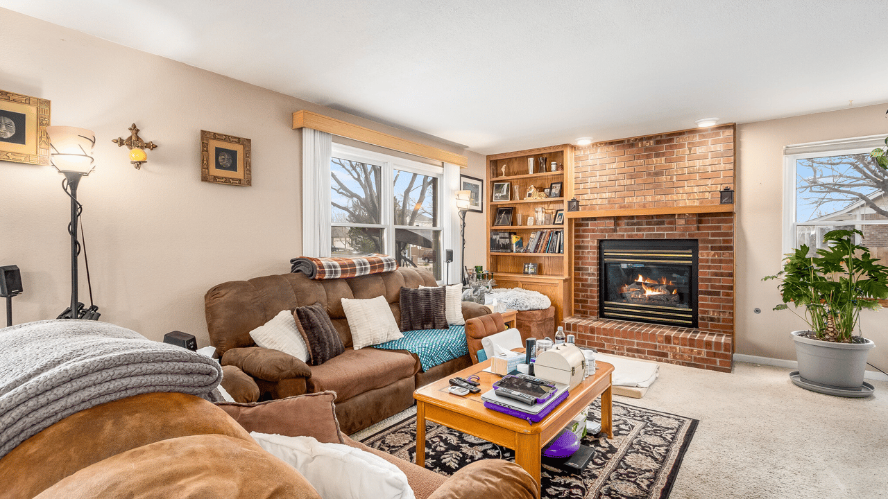 Just Listed: Eastlake Village Townhome with Private Yard