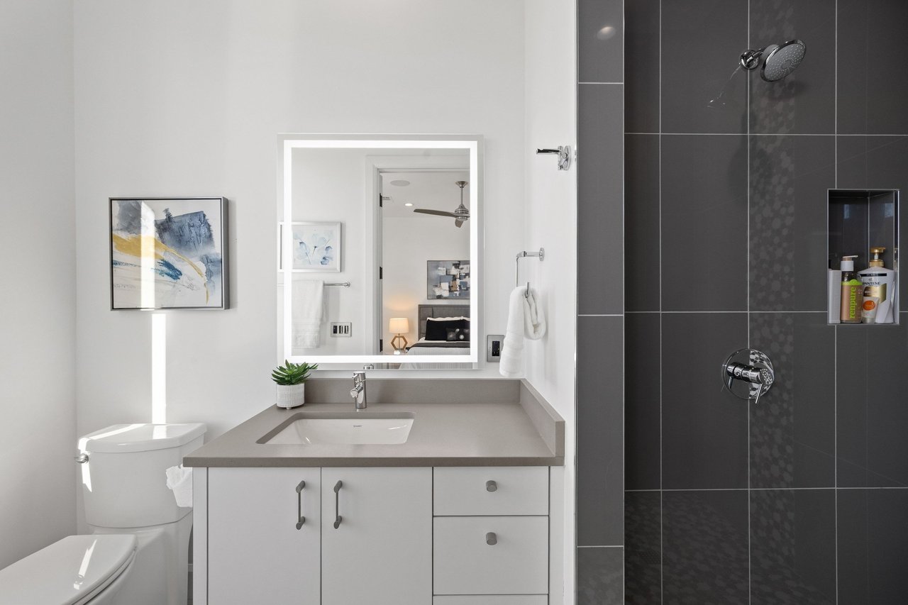 402 Lighthouse Drive