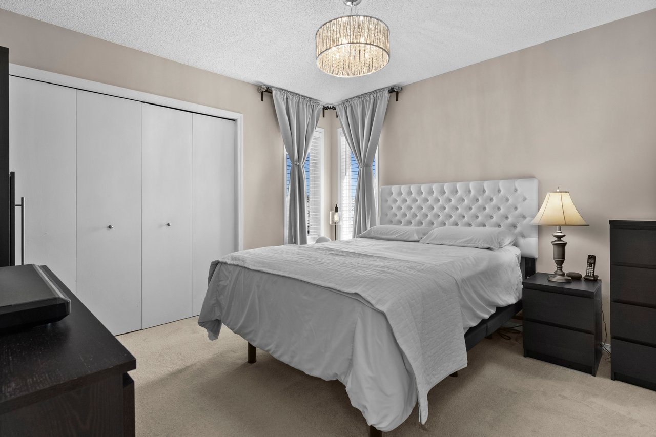 36 Hidden Hills Road NW