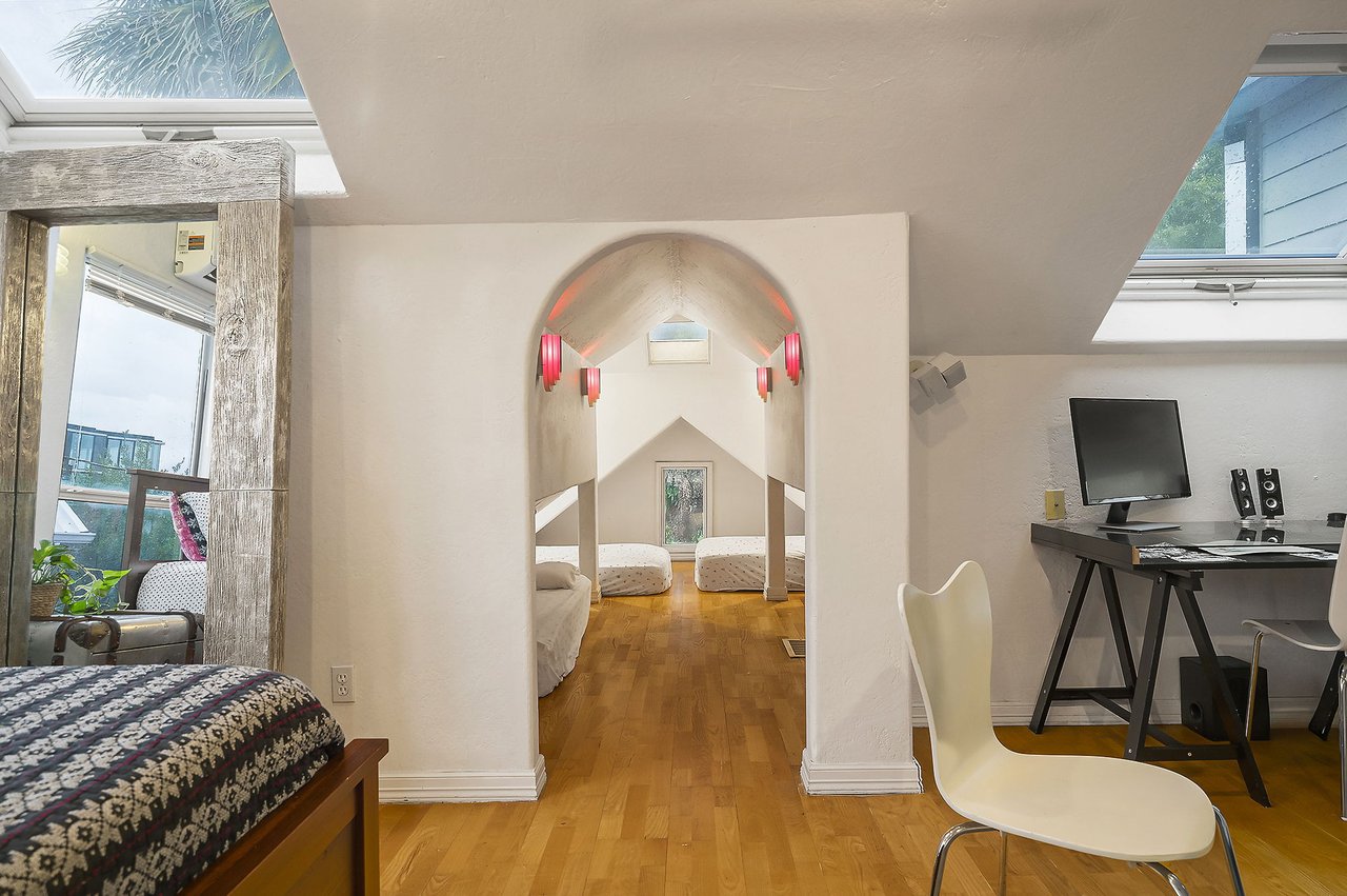 Historic East Austin Home near the French Legation with Artistic Soul, Airbnb History & Limitless Potential