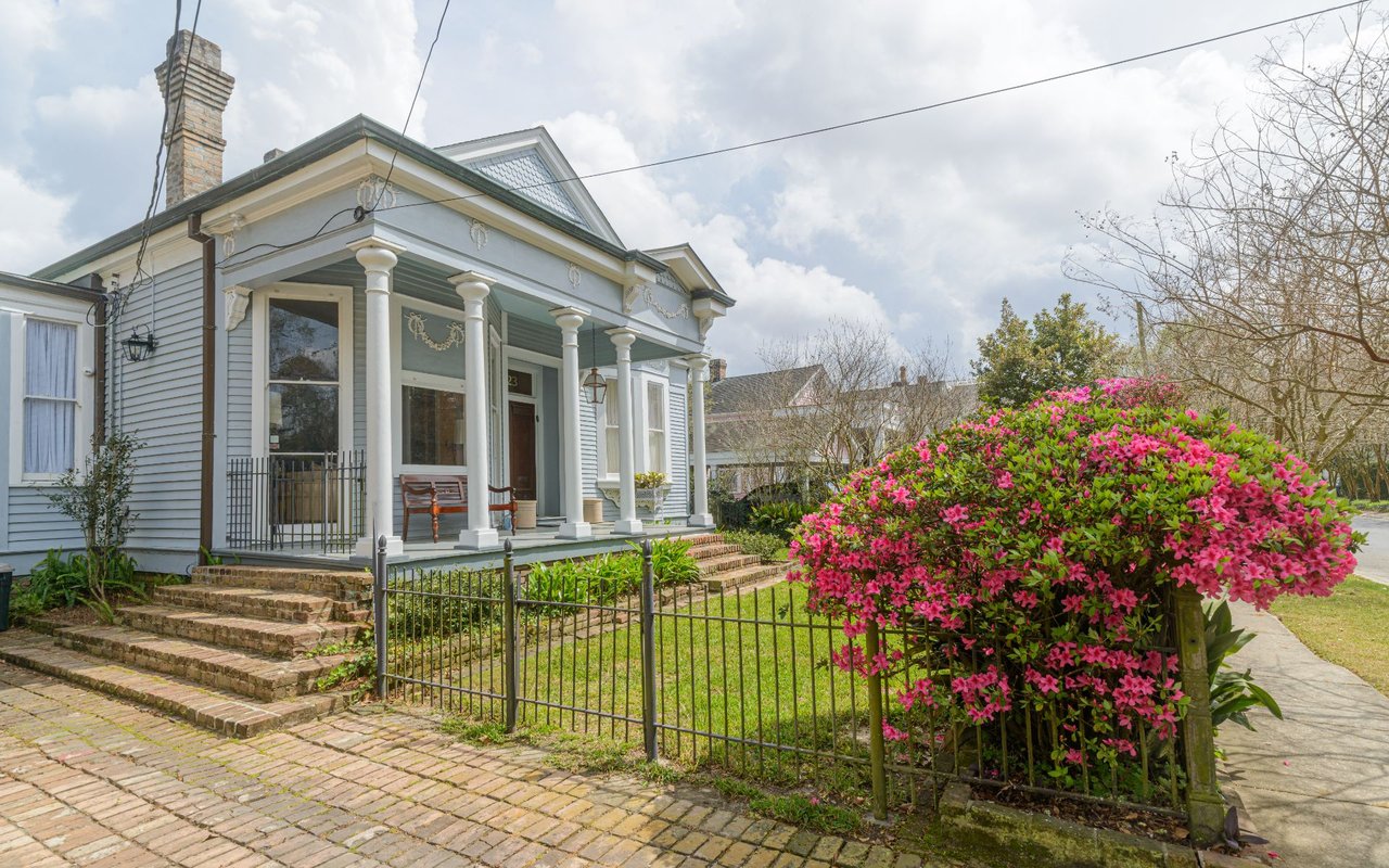 Uptown / Carrollton