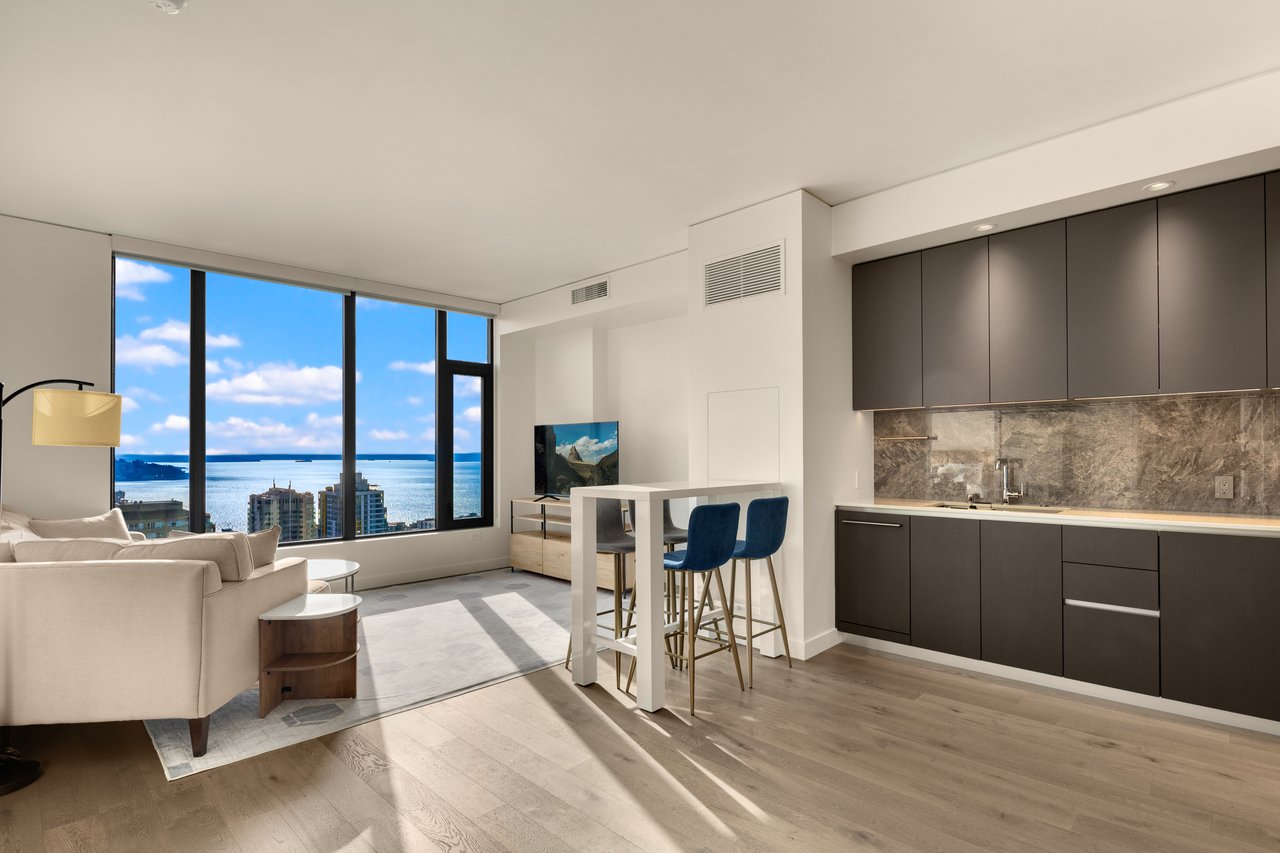 2510 6th Ave Unit 3105