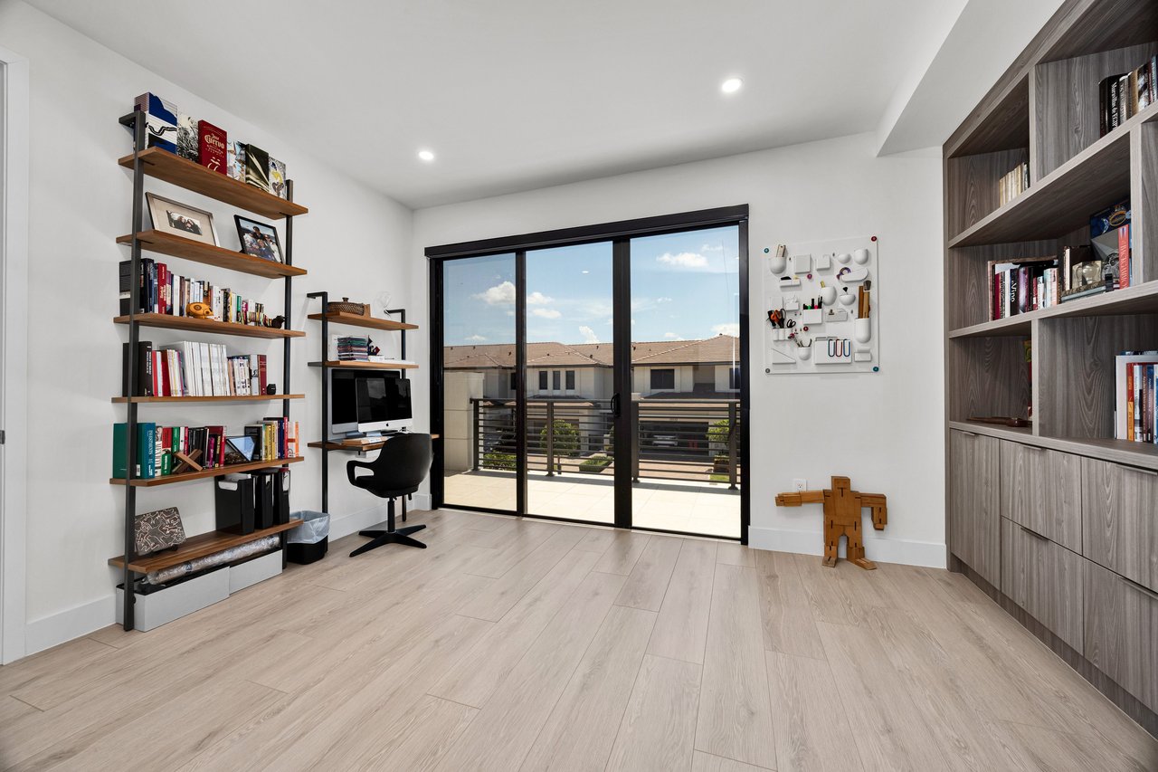 Modern Luxury Living Near Pinecrest