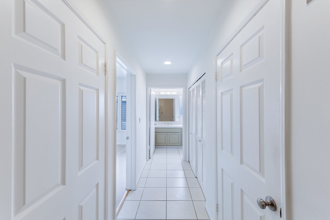 1930 S Beverly Glen Blvd #306