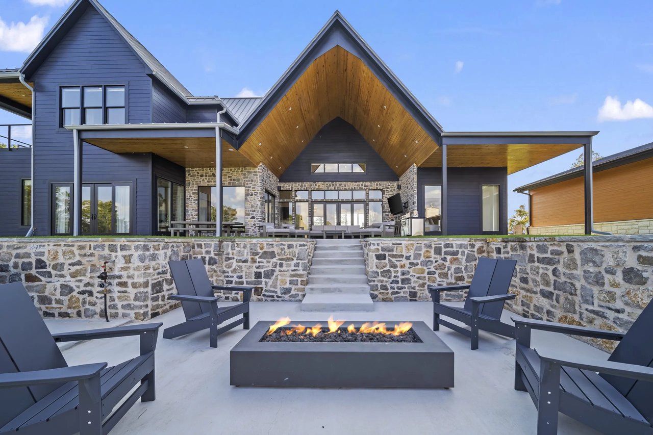 The Place to Stay at Grand Lake: Modern & Moody on Monkey Island - Wyatt Poindexter - The Agency