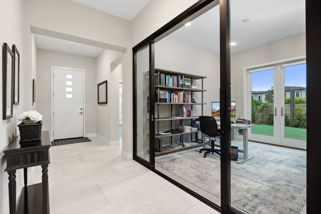 6190 Sagebrush Bend Way