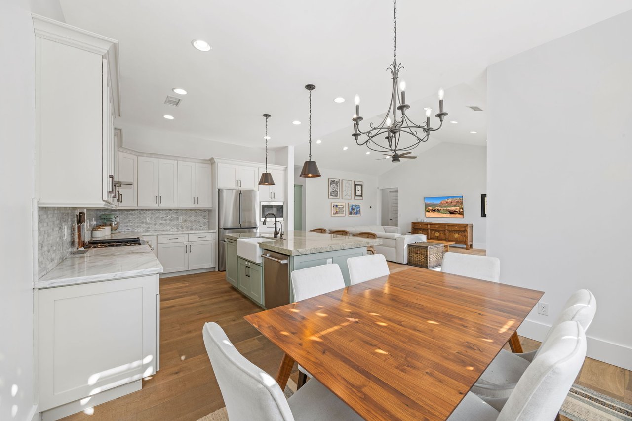 4145 E CAMPBELL Avenue