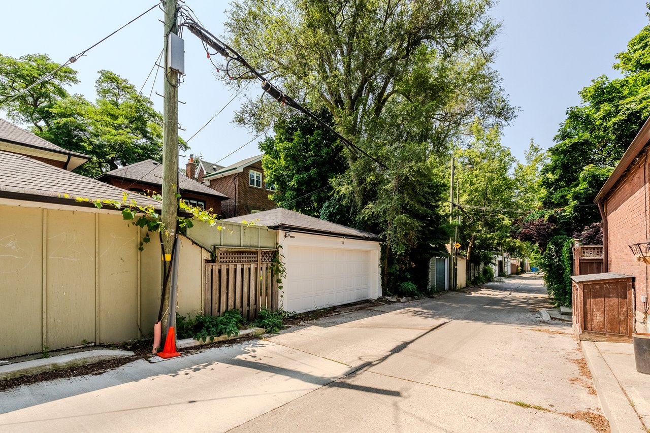 34 Glen Stewart Ave