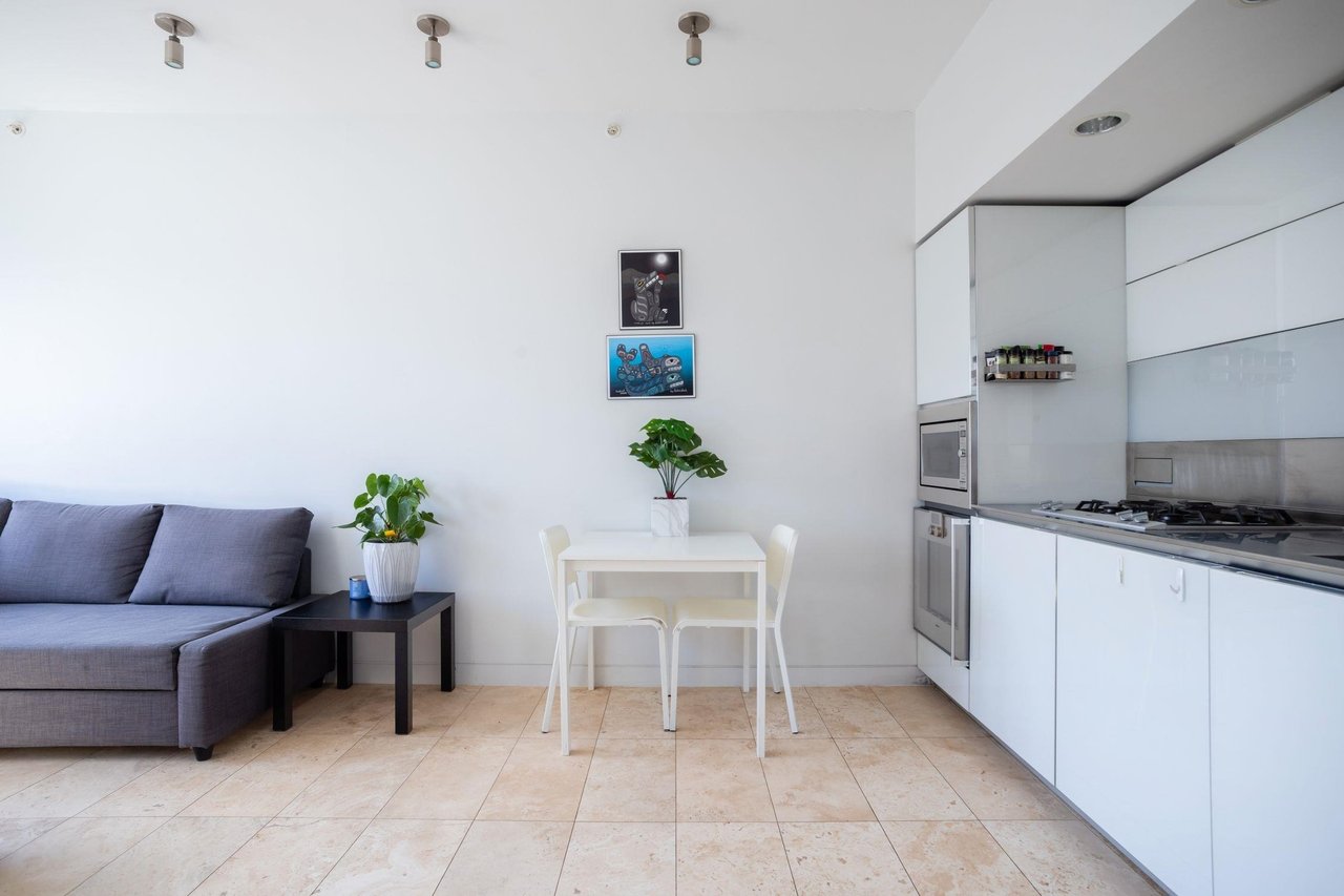 838 W Hastings St, #1804