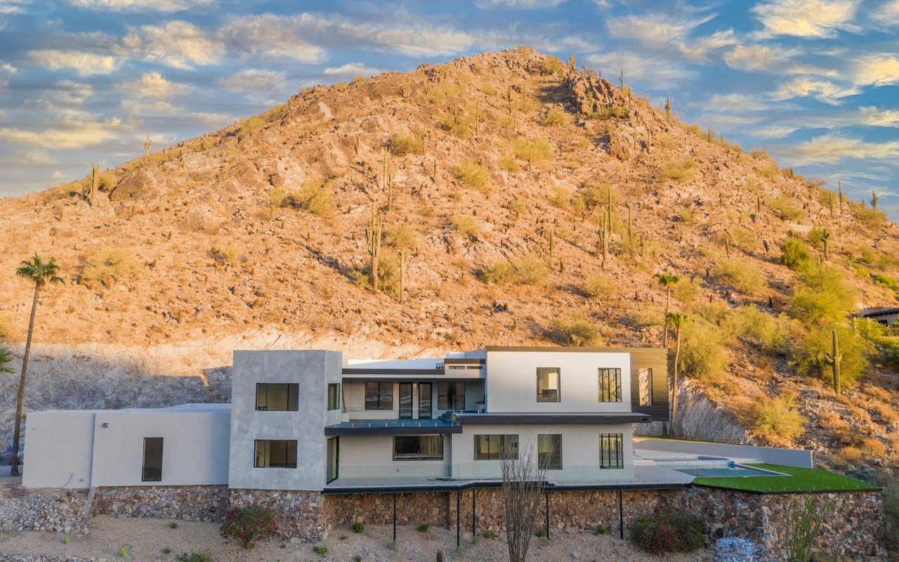 7043 N Longlook Road, Paradise Valley, AZ