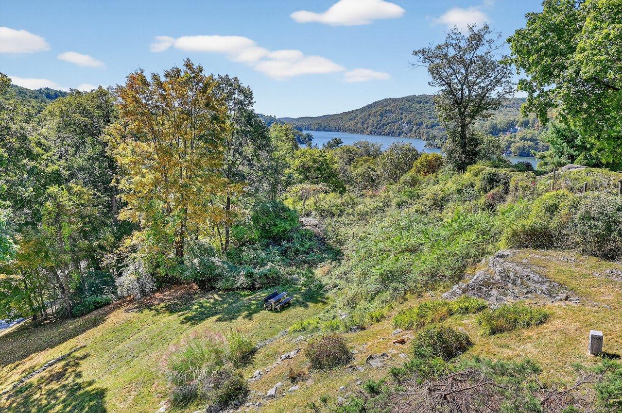 Tuxedo Park, NY