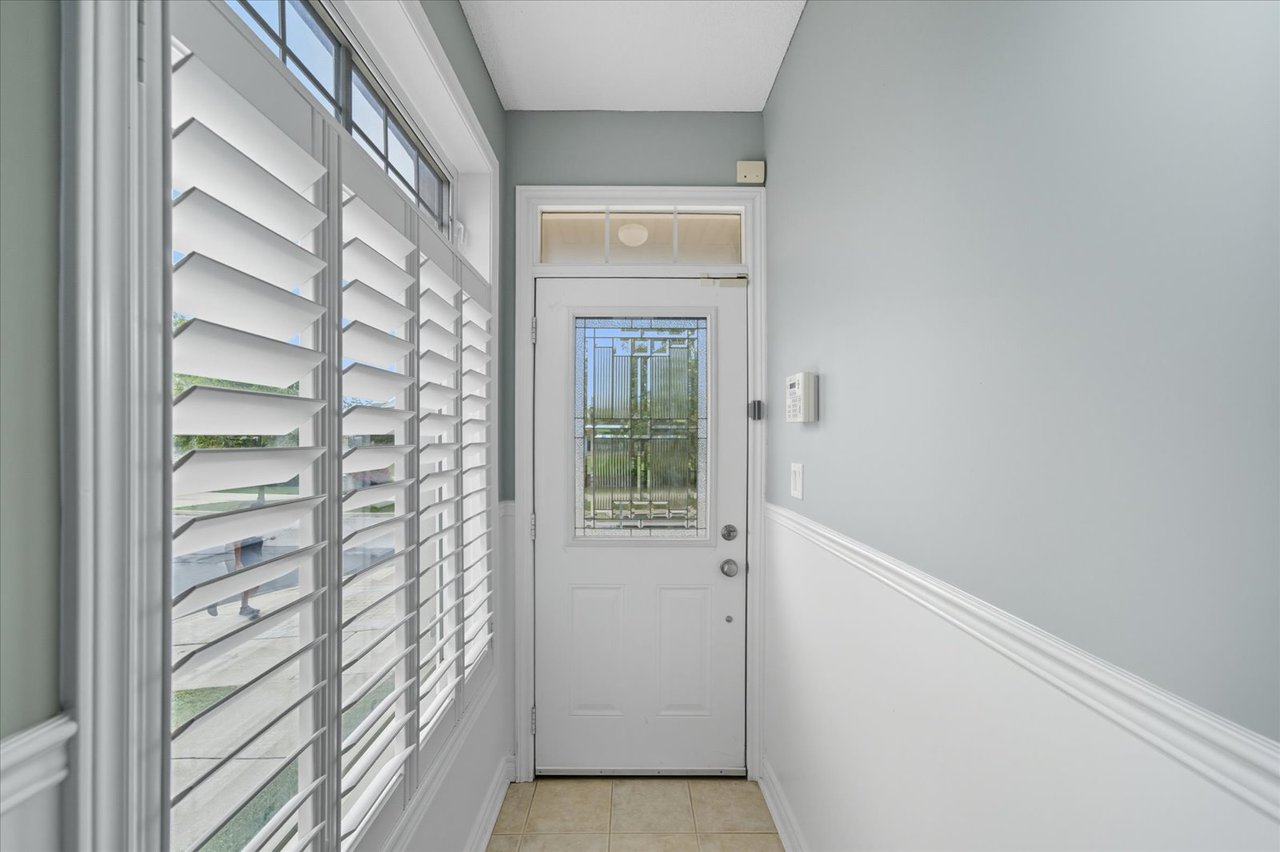 #23 - 20 Greensborough village Circ