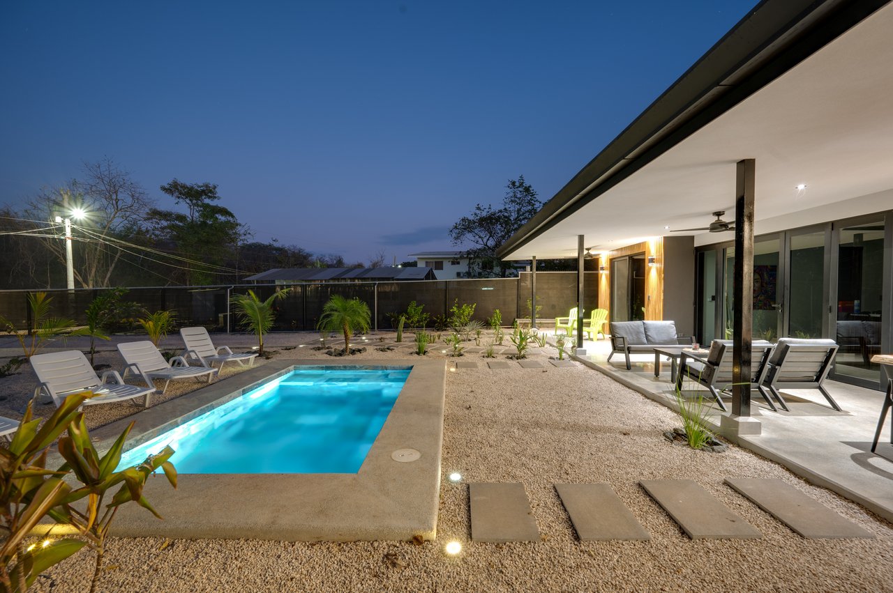 Casa Lubos - Playa Grande - 3 Minutes to Beach