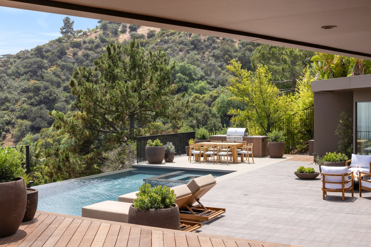 1849 Rising Glen Rd, Sunset Strip