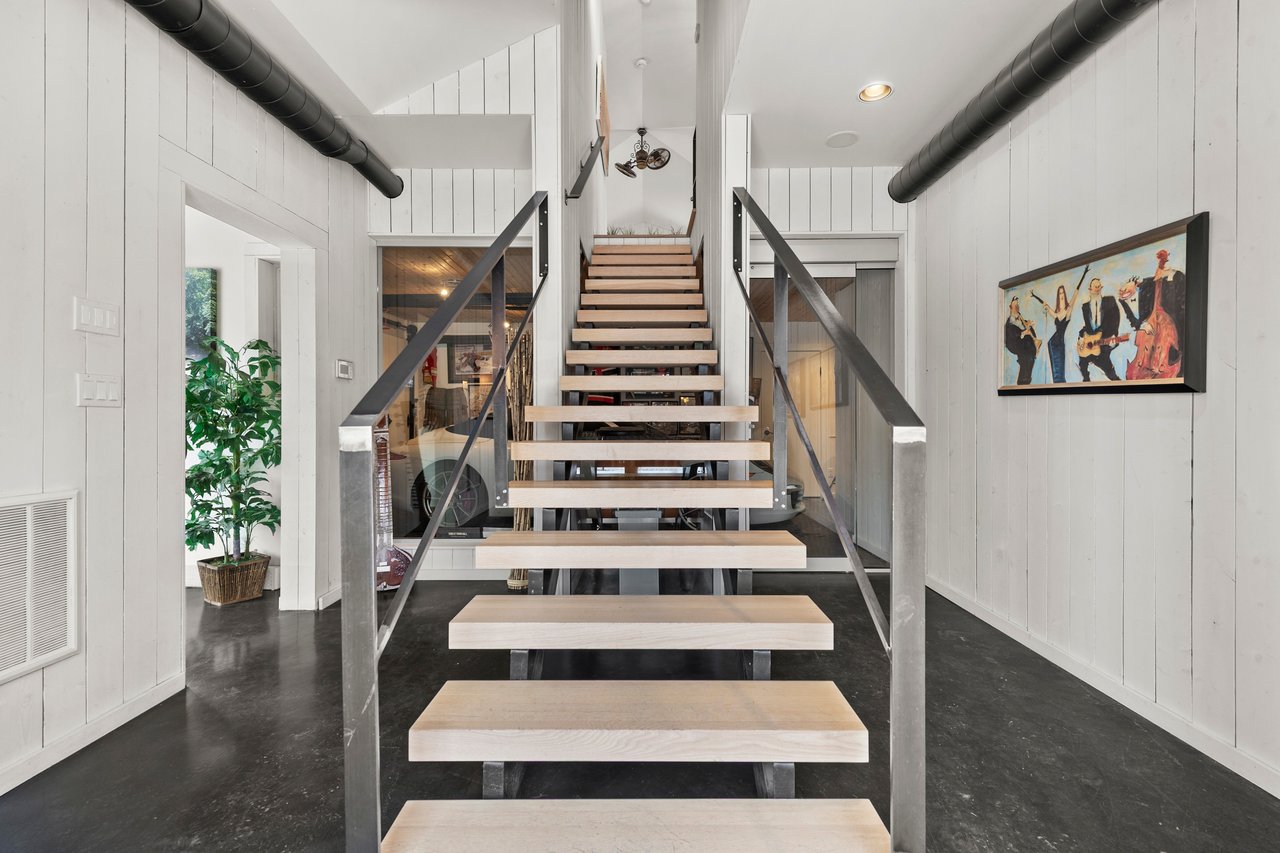 19 Bearspaw Summit Rise