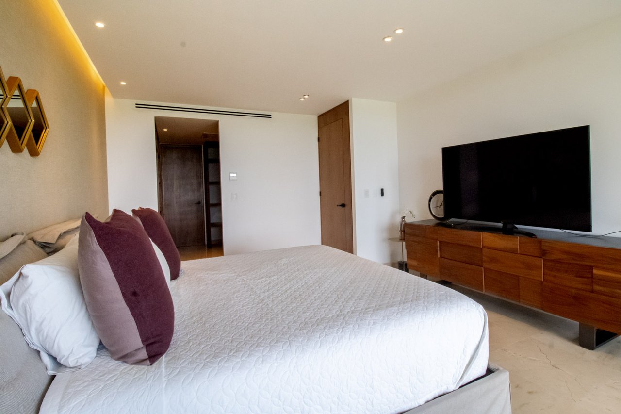 Penthouse | Antaal