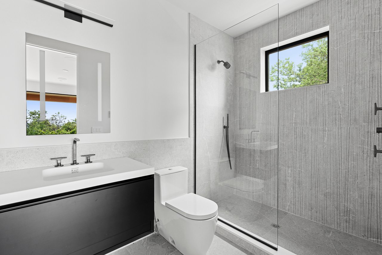 15 North Neck Lane, Montauk