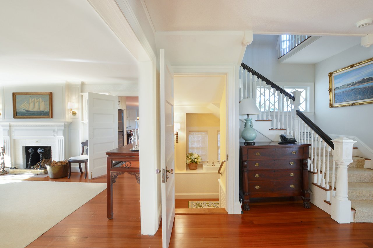 Classic Hyannis Port Grandeur with Timeless Coastal Elegance