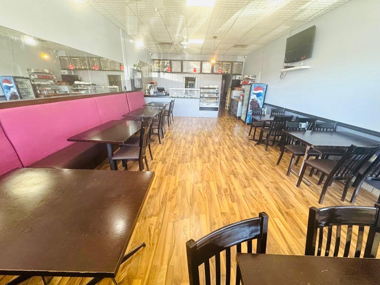 433 Simcoe Street Unit: 3