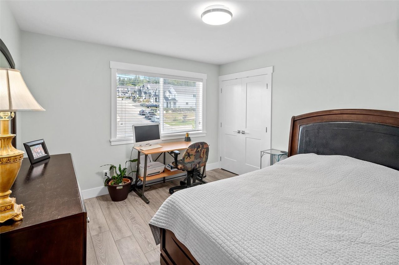 2544 West Trail Crt, Sooke