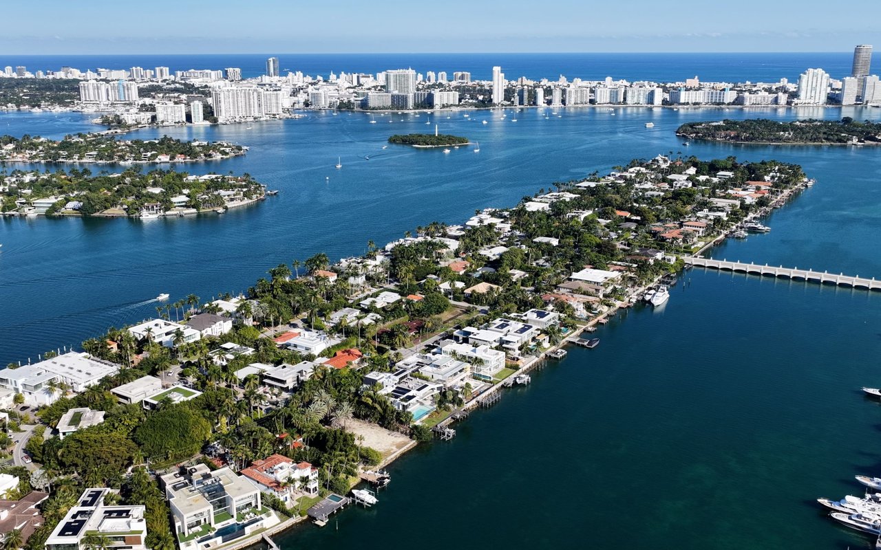 Hibiscus Island