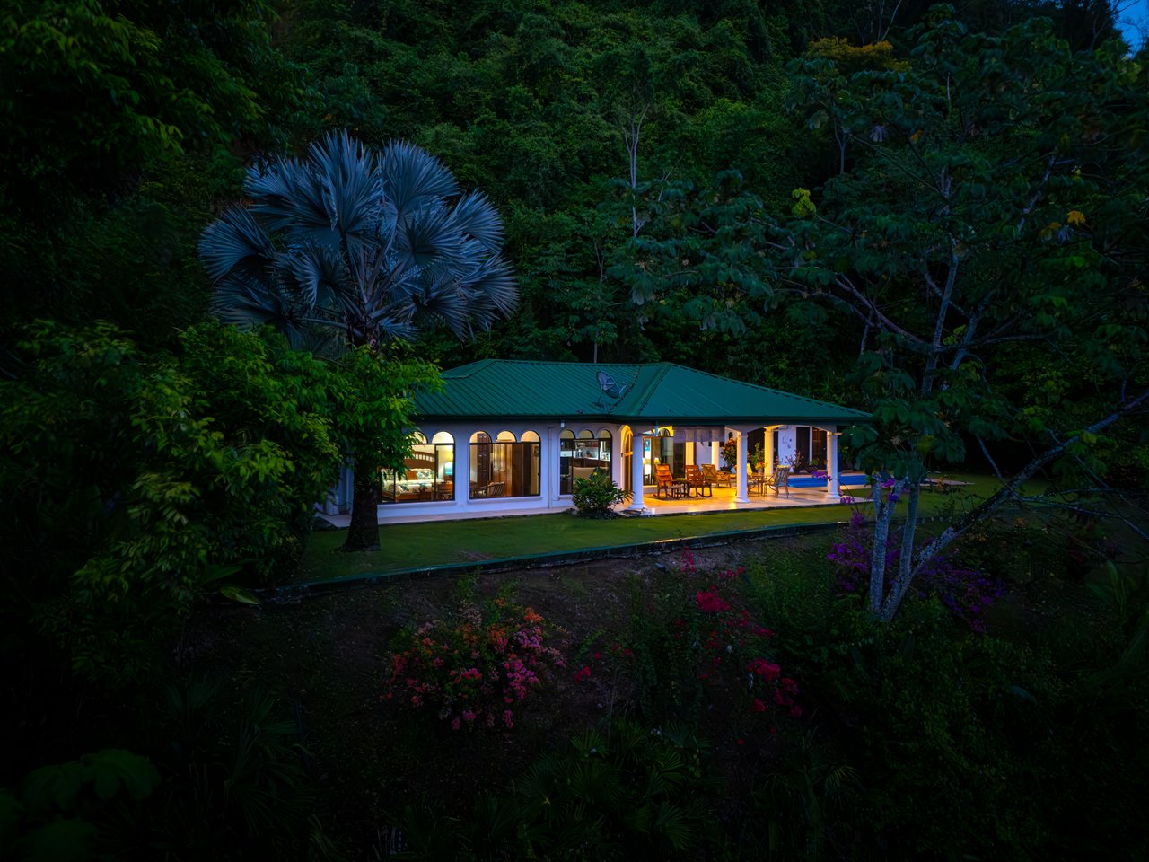 Front Ridge Ocean View Casa Mono Titi – Tres Rios, Costa Rica