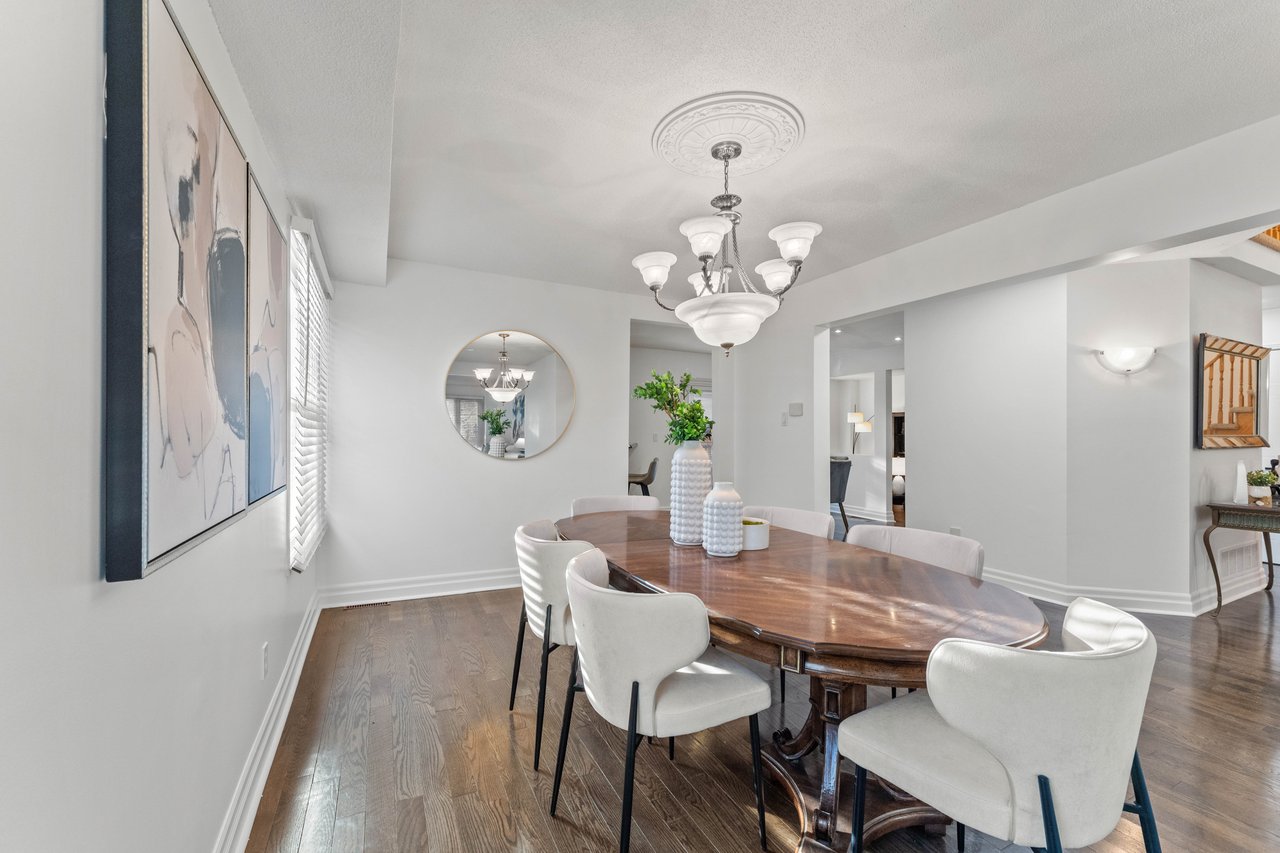 Thornhill - Uplands - Executive Home 