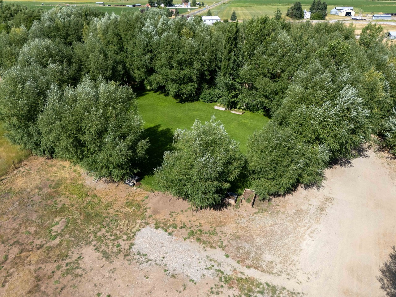 141 COUNTY ROAD 184