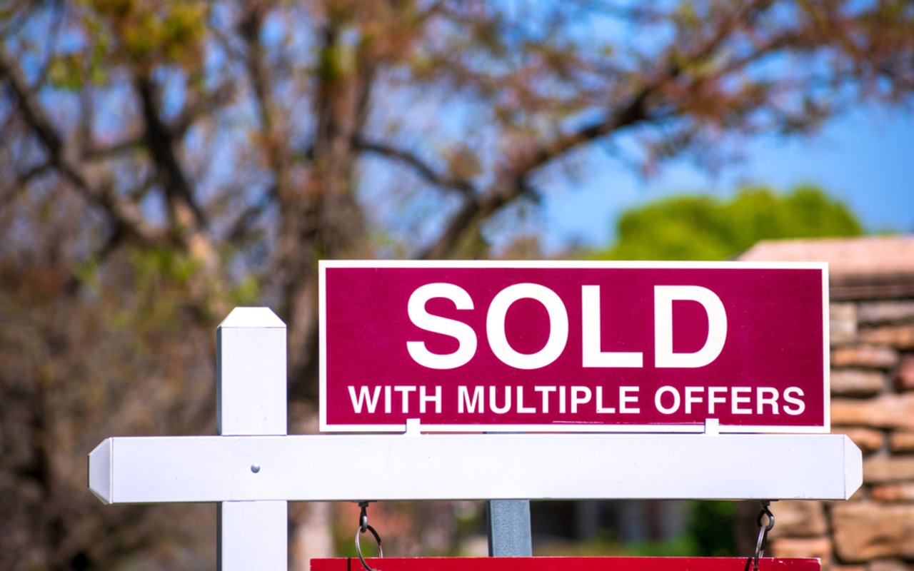 Navigating a Competitive Bidding War for Your Dream Home