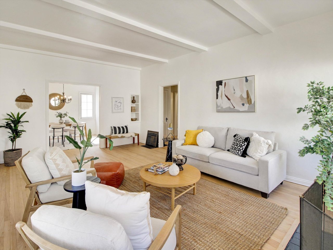 If you've felt like the LA housing market is sending mixed signals lately, you're not imagining it.