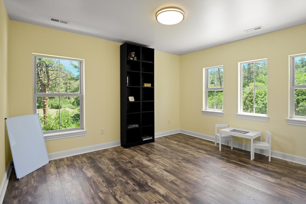 6881 Northstar Court