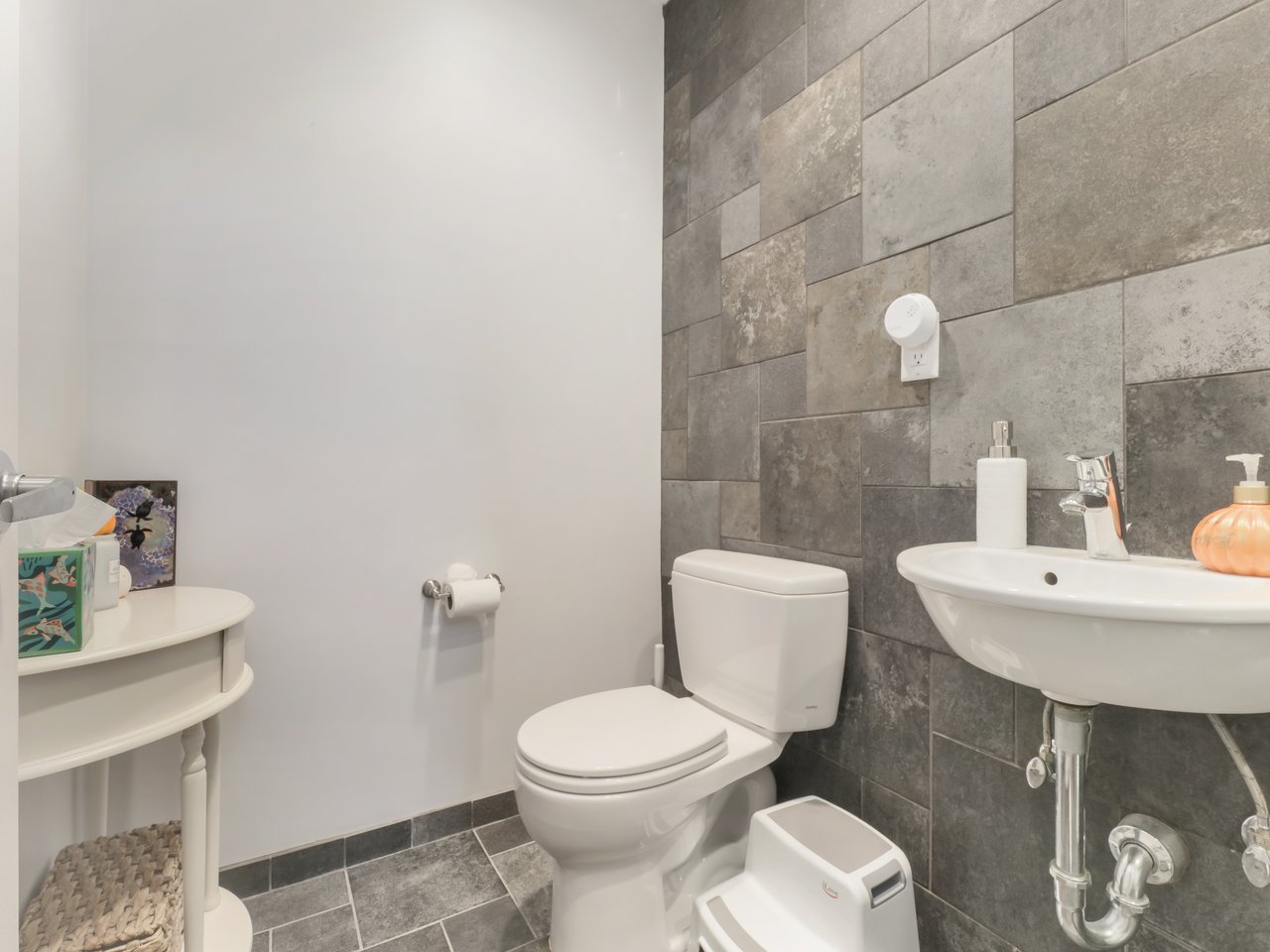 103 Park Ave, Unit A6