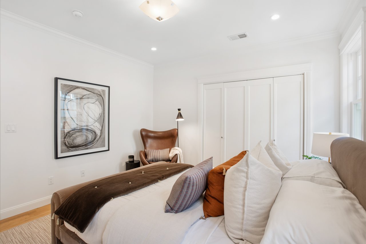 345 Hazelwood Avenue