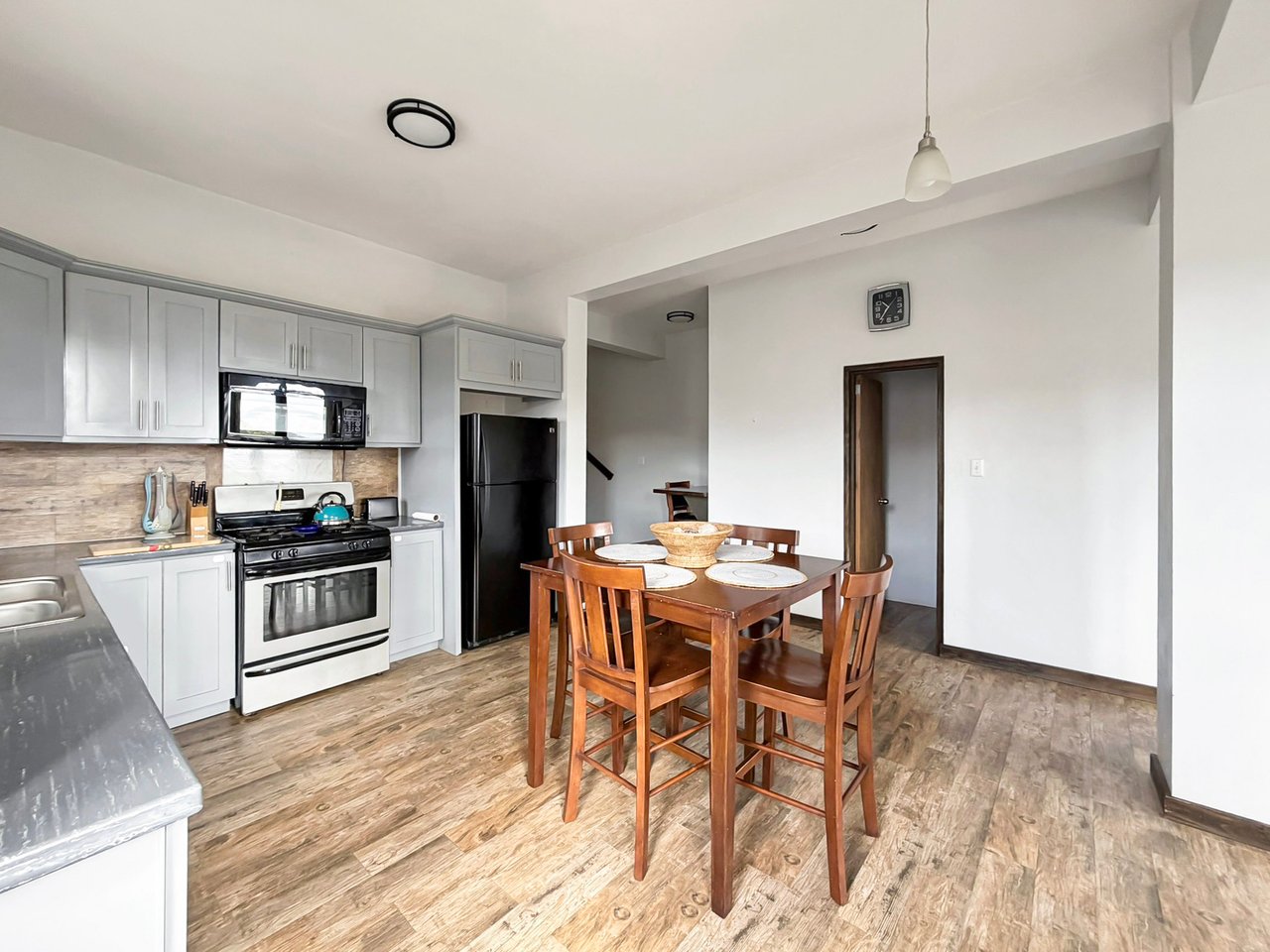 349 Mount Healthy 2 Bedroom Apartment