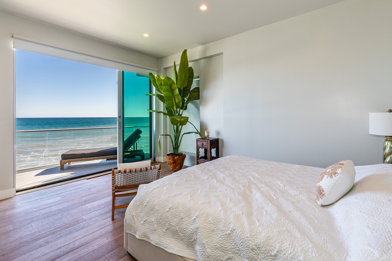 26050 Pacific Coast Hwy