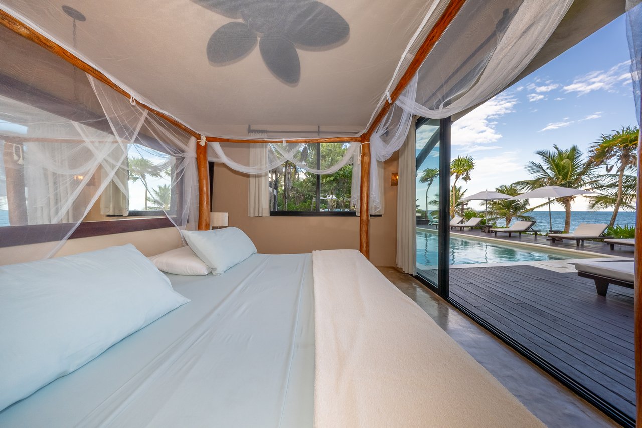 Casa Chic Tulum | Rare Beachfront Estate in Hotel Zone