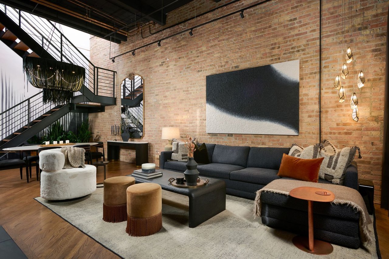 550 N Kingsbury St Unit: 603